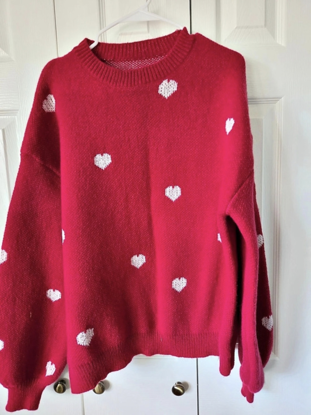 Heart Pattern Crewneck Sweater in Red Size Large, NWOT,